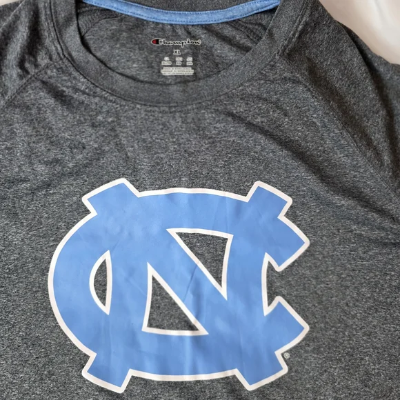 Champion University Of NC Gray T-Shirt Blue Logo Mens Size XL - Picture 2 of 5